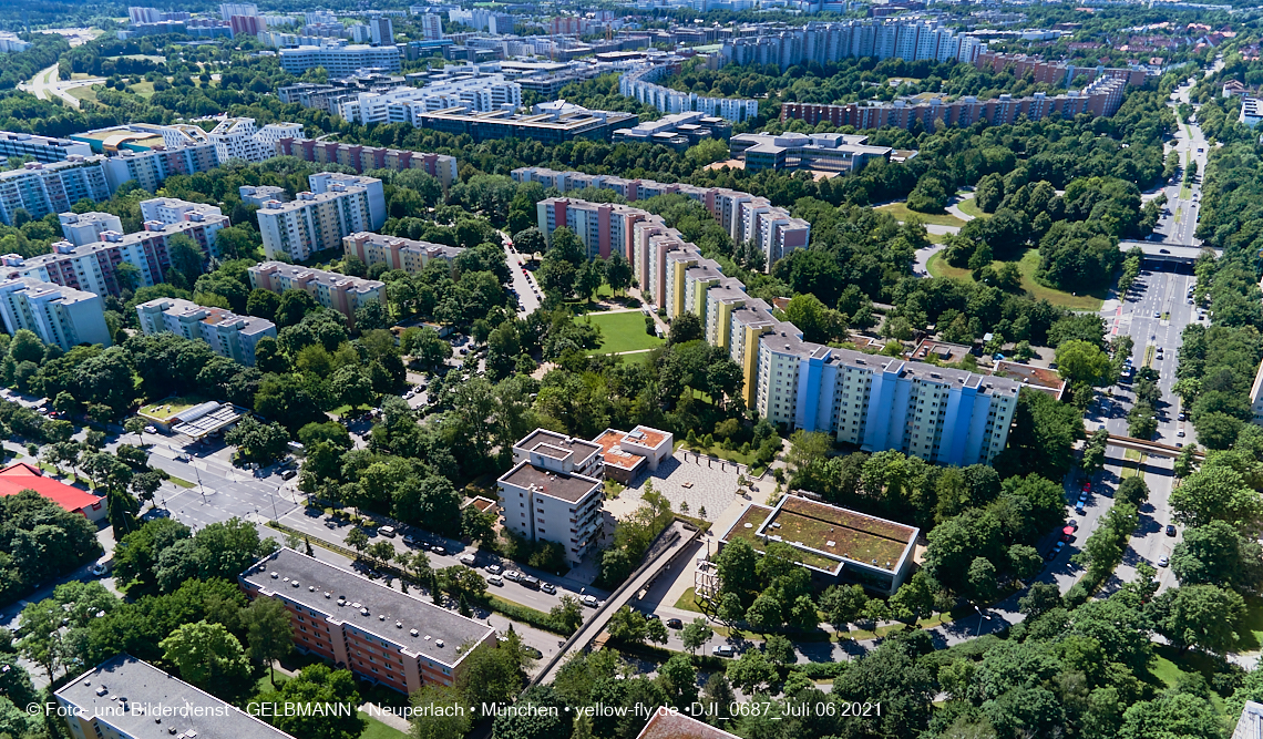 06.07.2021 - Einkaufs- und Wohnzentrum Quiddestraße in Neuperlach